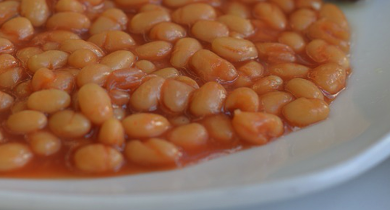 Haricots blancs à la sauce tomate – Camerdish